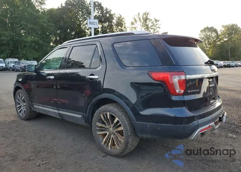 2016 Ford Explorer Platinum z USA, uszkodzony, nr VIN 1FM5K8HT4GGD33408
